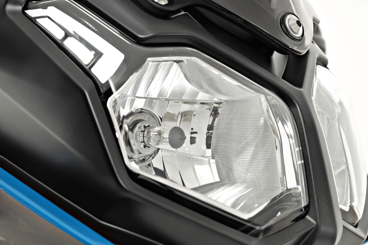 300-rally-detalle-halogeno