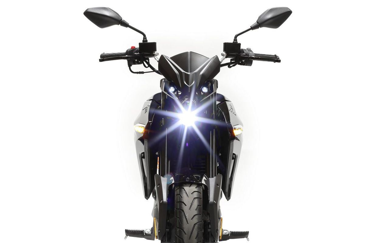 Mass Image Compressor Compressed this image. https://sourceforge.net/projects/icompress/ with Quality:80