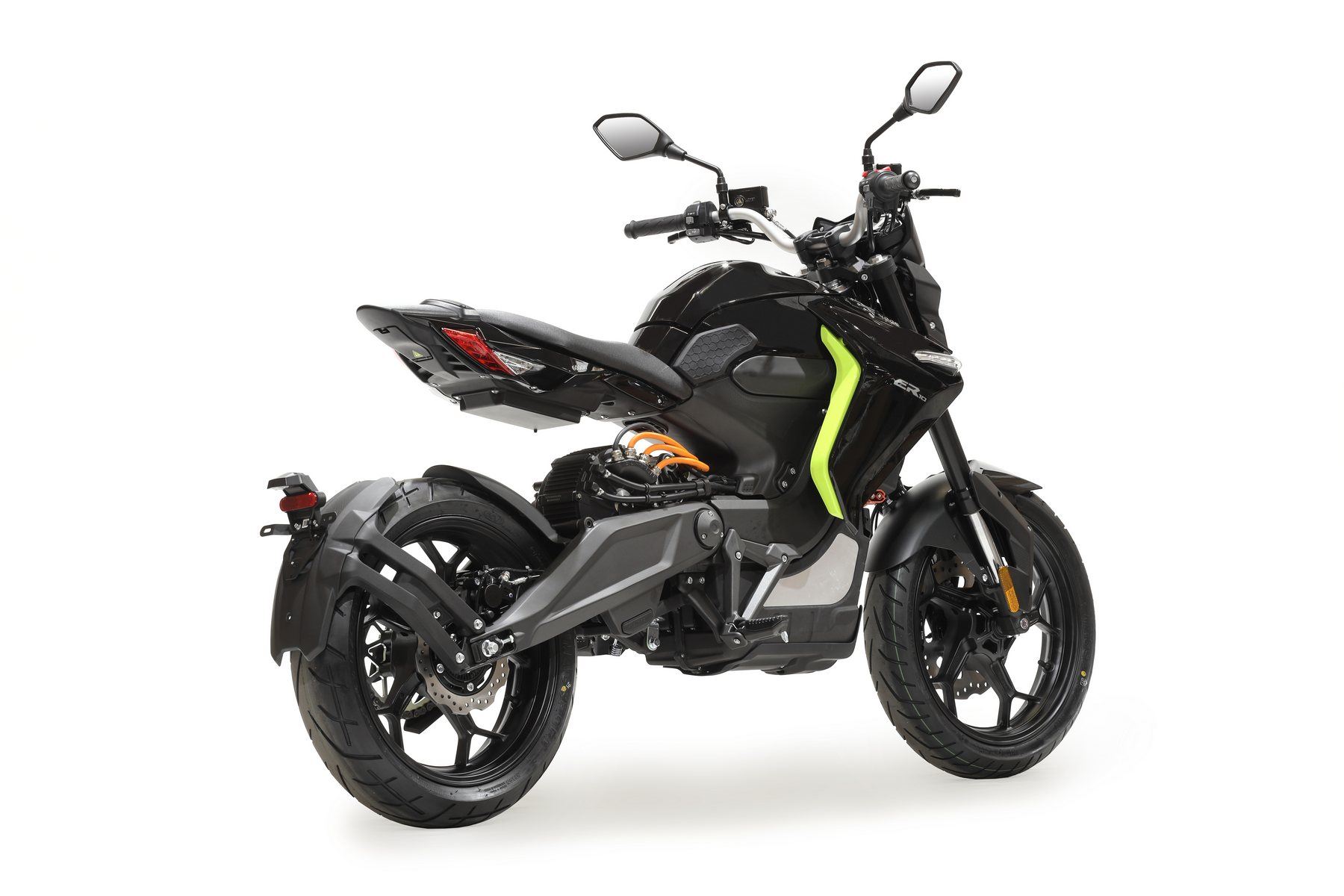 Mass Image Compressor Compressed this image. https://sourceforge.net/projects/icompress/ with Quality:80