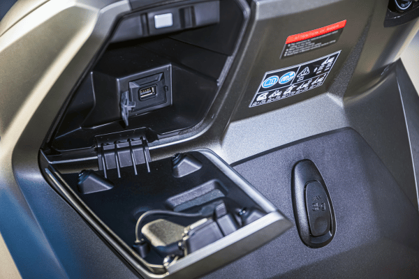 detalles-sr16-600x400-14