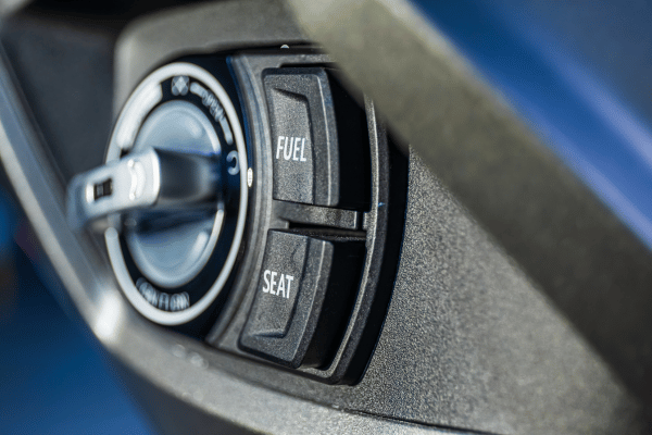 detalles-sr16-600x400-18