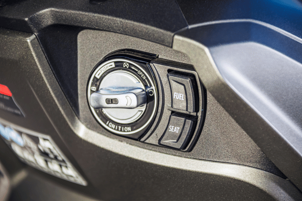 detalles-sr16-600x400-6