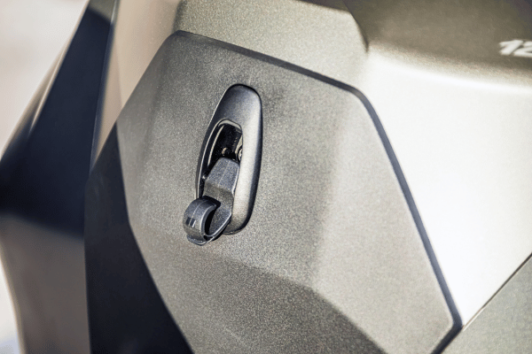 detalles-sr16-600x400-7