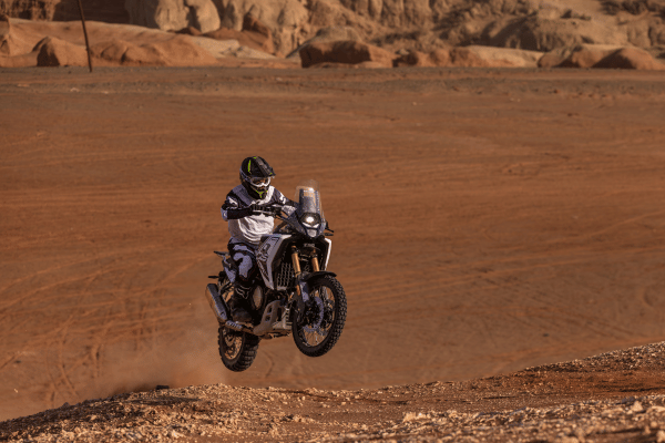 VOGE-DS800-RALLY-GAALERIA-INICIAL-9