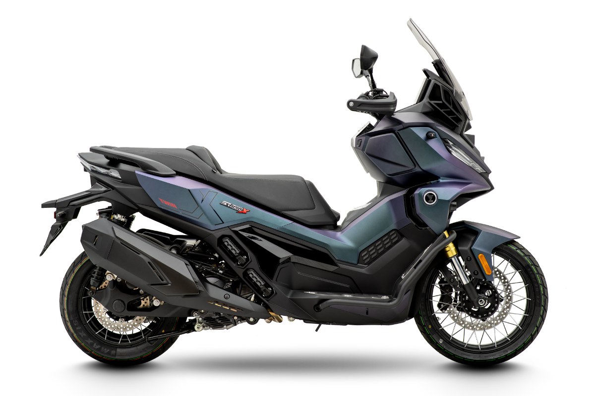 Voge_SR450X_lateral_azul